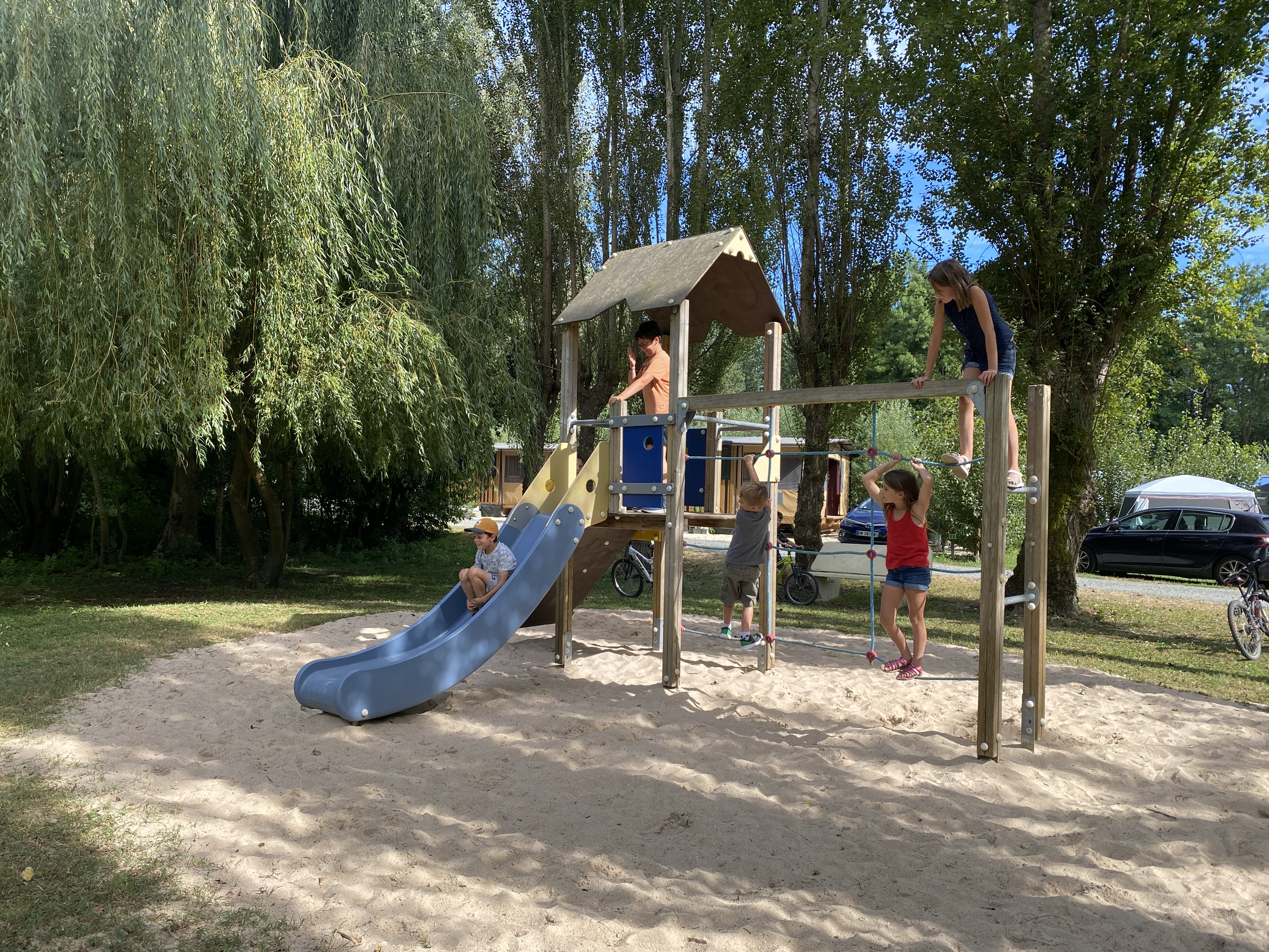 Aire de jeux Camping marais poitevin